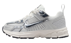 Vomero 5 PS "Photon Dust Chrome" IM9465 001