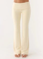 Renae Low Rise Pants - Baby Yellow