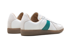 BW Army "Core White Power Green" HQ9265