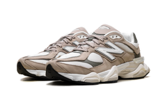 9060 "Mindful Grey Dark Olivine" U90606BI