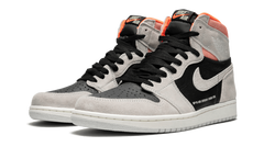 1 Retro High OG "Neutral Grey/Hyper Crimson" 555088 018