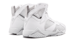 7 Retro "Pure Platinum" 304775 120