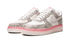 AIR FORCE 1 LO MNS WMNS "Our Force 1 Snakeskin" DV1031 030