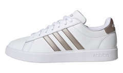 Grand Court WMNS "Cloud White Platinum Metallic" GW9215