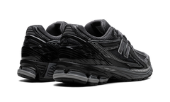 1906R "Magnet" M1906RJV