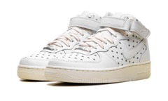 AIR FORCE 1 MID WMNS"CUT OUT STARS" DV3451 100